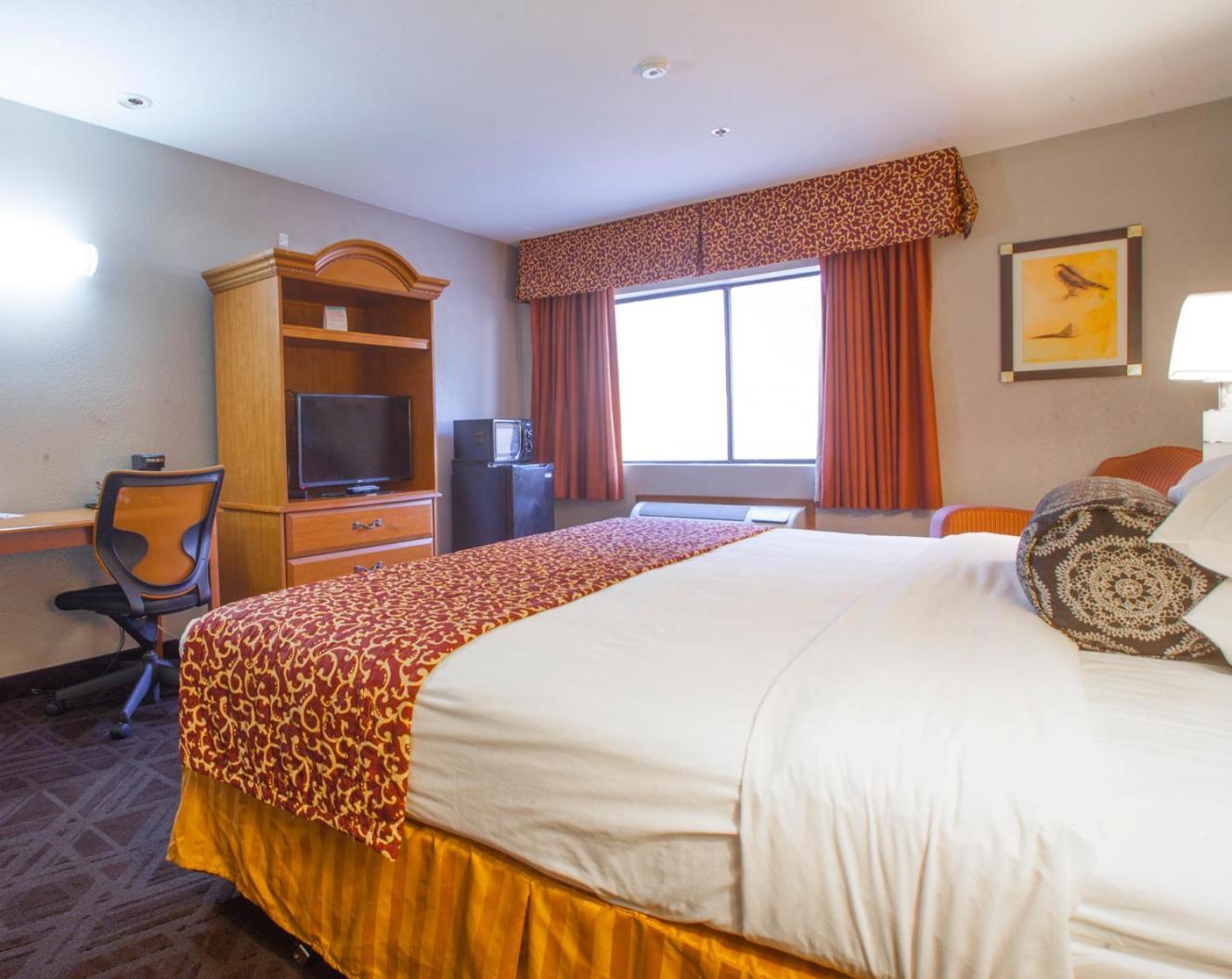 Ramada By Wyndham Barstow Hotel Exterior photo